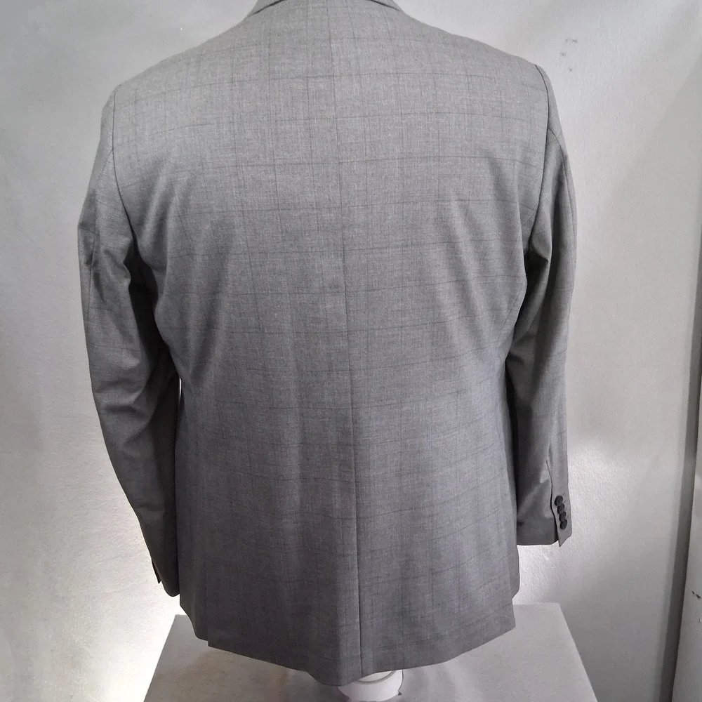 J.M. Haggar Blazer Men 44R Light Gray Glen Plaid Slim Fit Two Button Double Vent